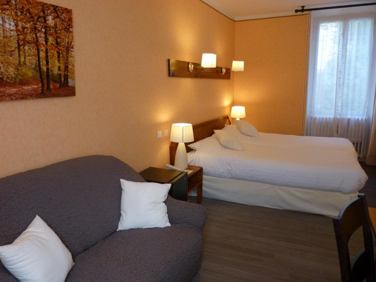 Logis Hotel Le Belle Rive Najac Exterior foto