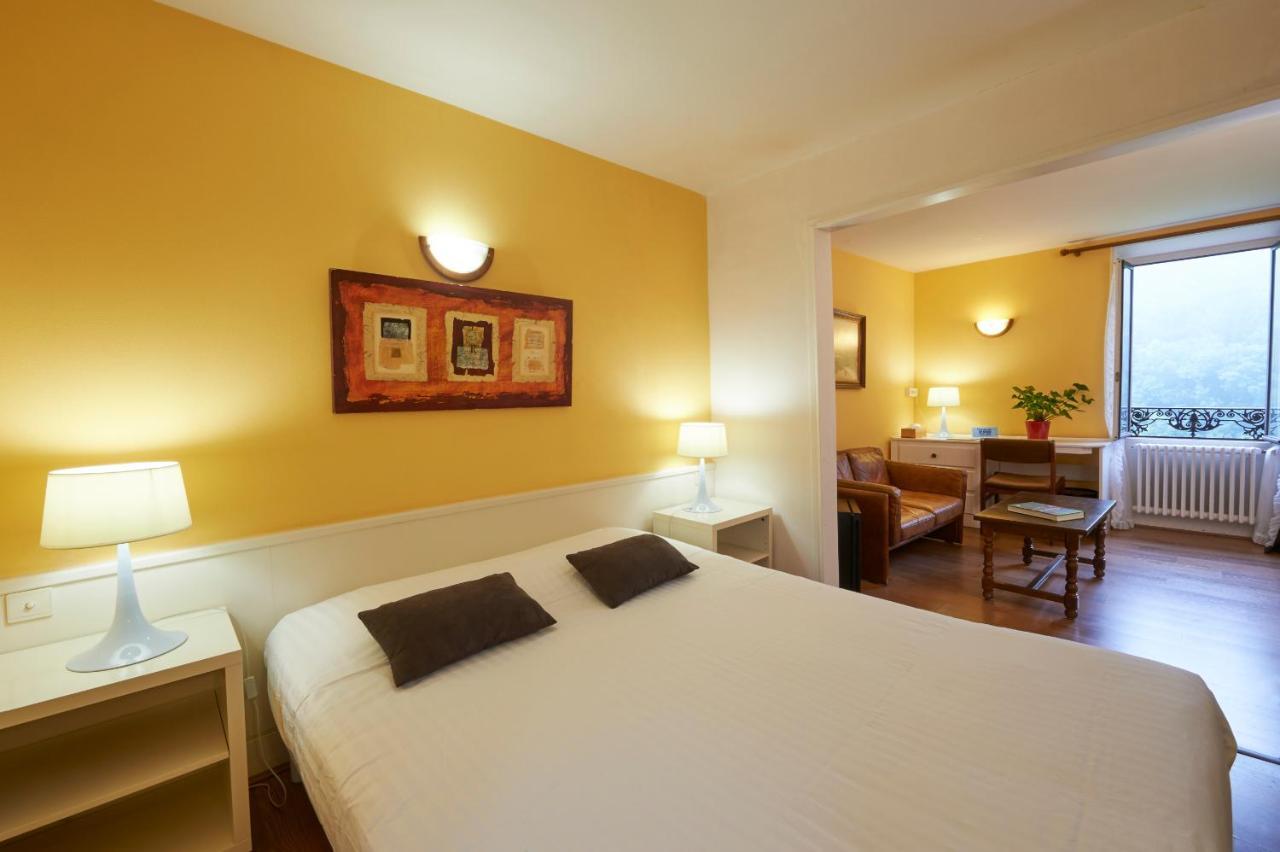 Logis Hotel Le Belle Rive Najac Exterior foto